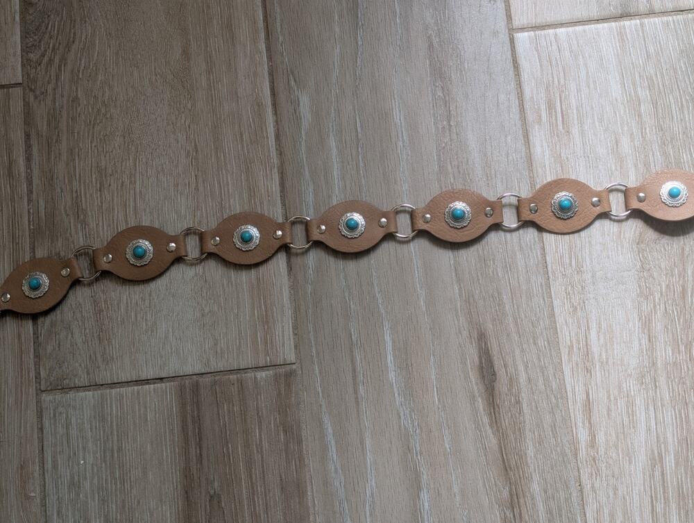 Vintage Southwestern Native American Style Bonded Leather Conchos Belt